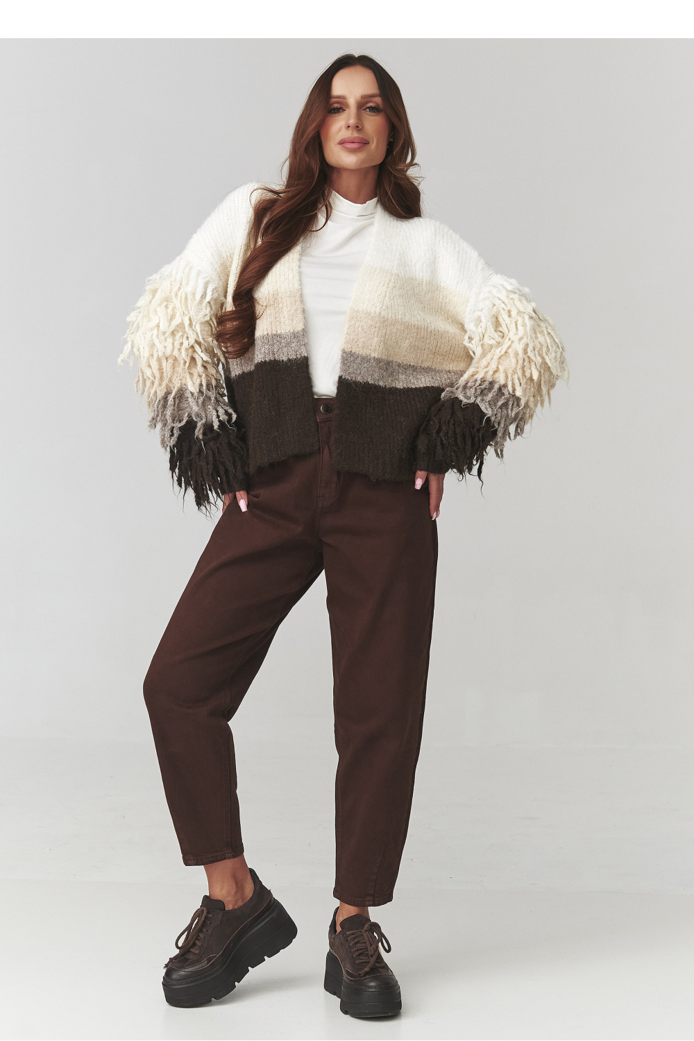 Sweter Damski Model C25 Beige - Makadamia – vue 2
