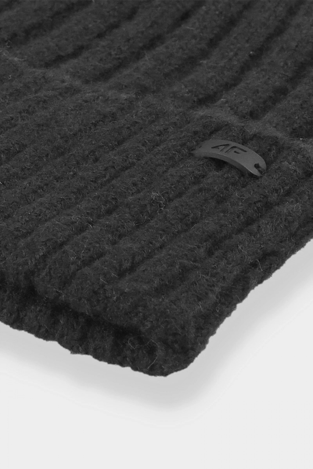 Czapka Damska Model 4FAW23ACAPF299-20S Black - 4F – vista 2