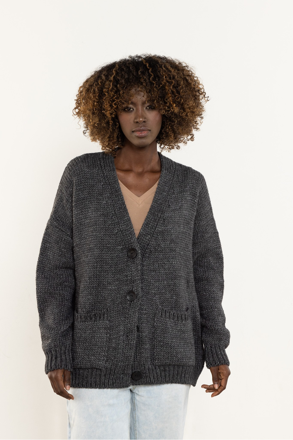 Sweter Damski Model A756 Grafit - awama