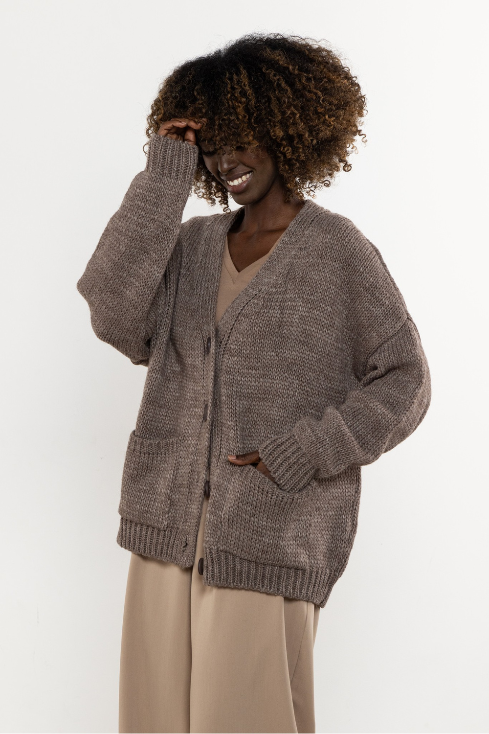 Sweter Damski Model A756 Mocca - awama – vue 2