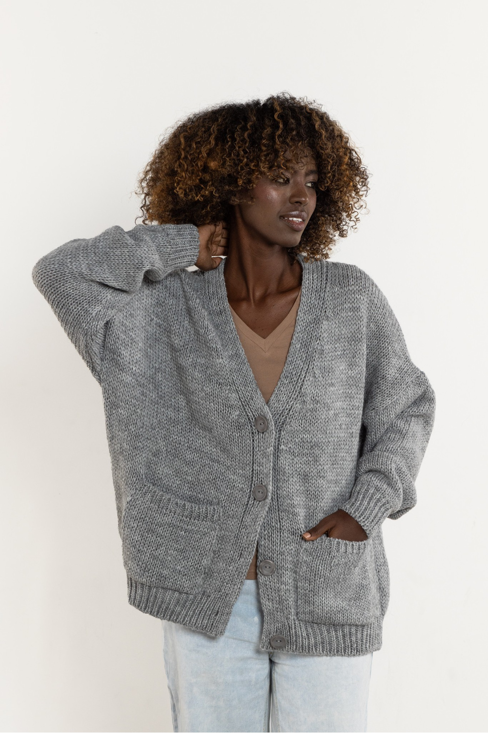 Sweter Damski Model A756 Grey - awama – vue 2