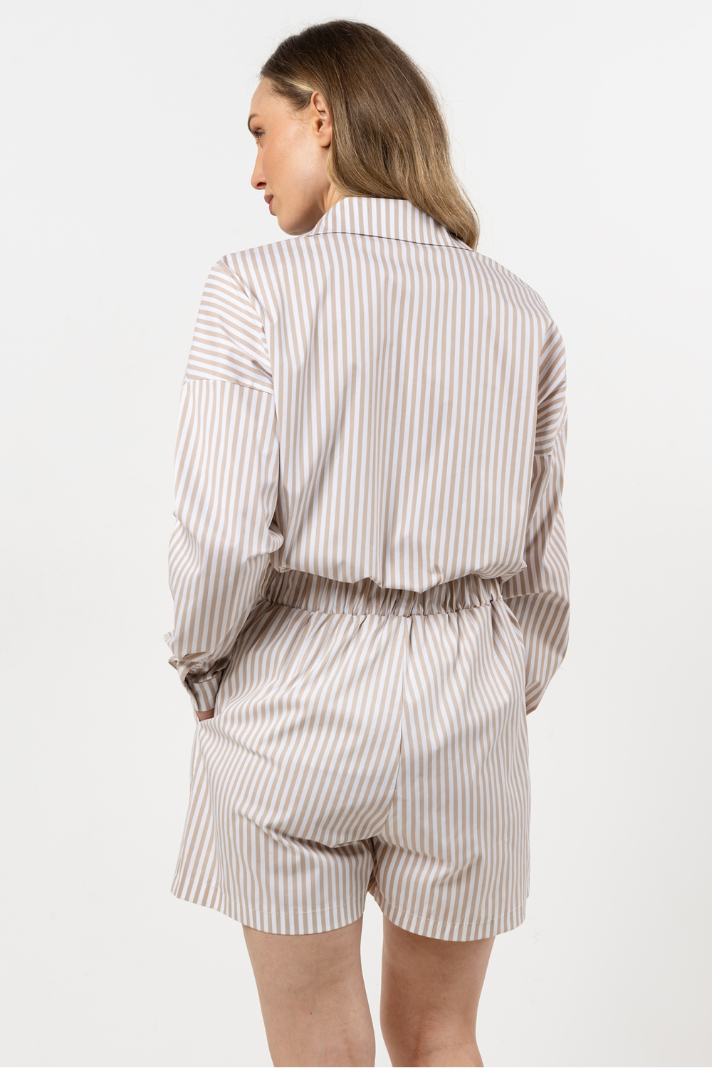 Szorty Model A719 Beige - awama – vue 2