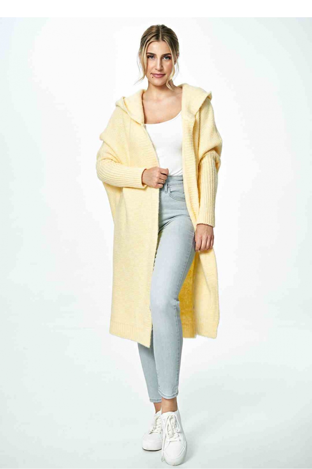 Yellow Cardigan Sweater Model M901 - Figl – vue 2