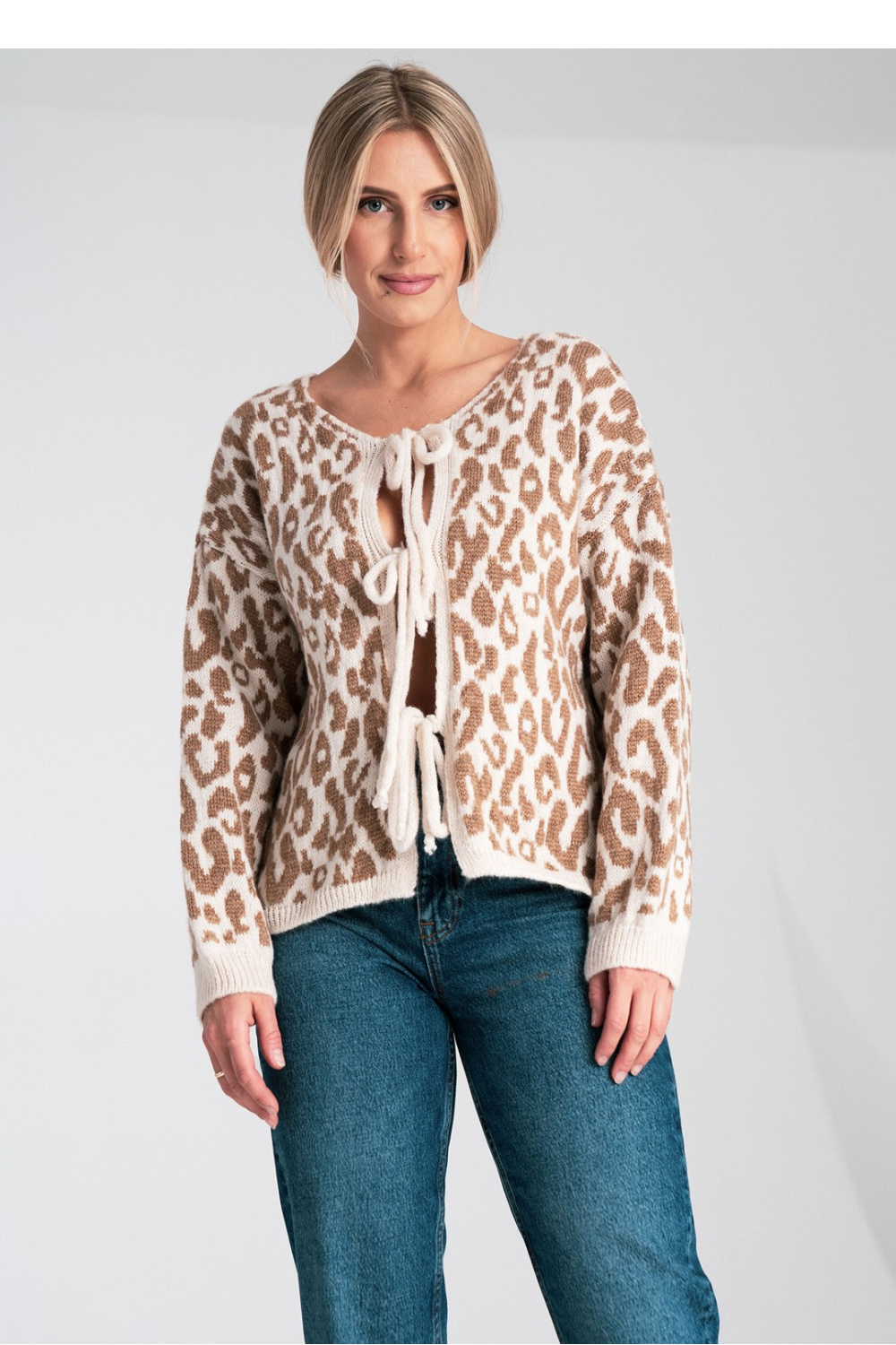 Women's Sweater Model M1094 White/Beige - Figl
