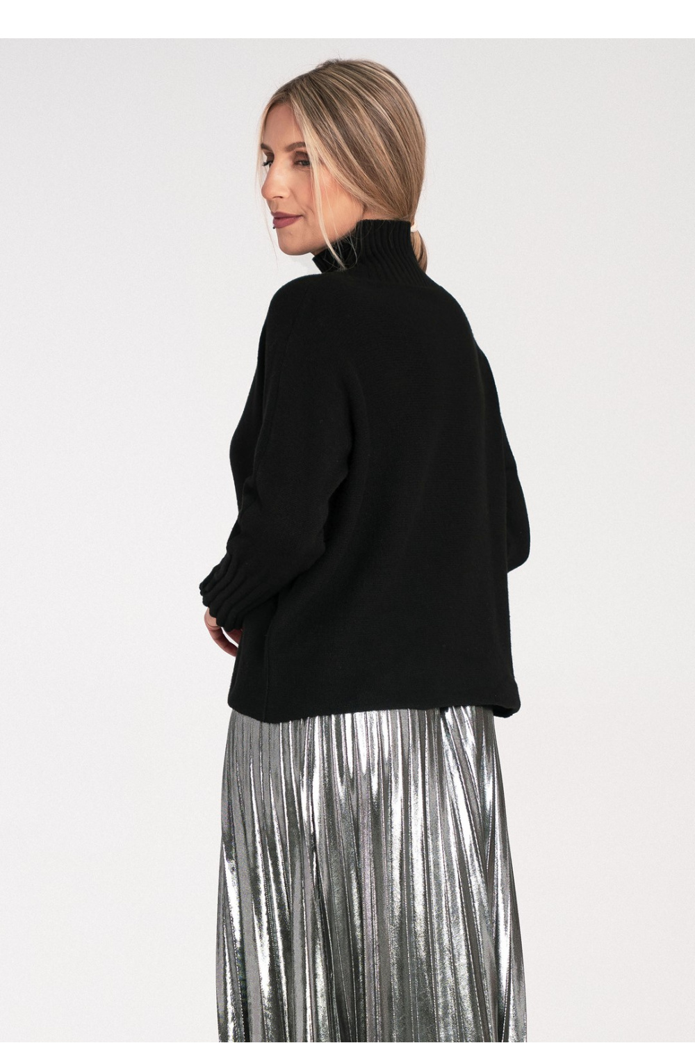 Women's Turtleneck Model M1101 Black - Figl