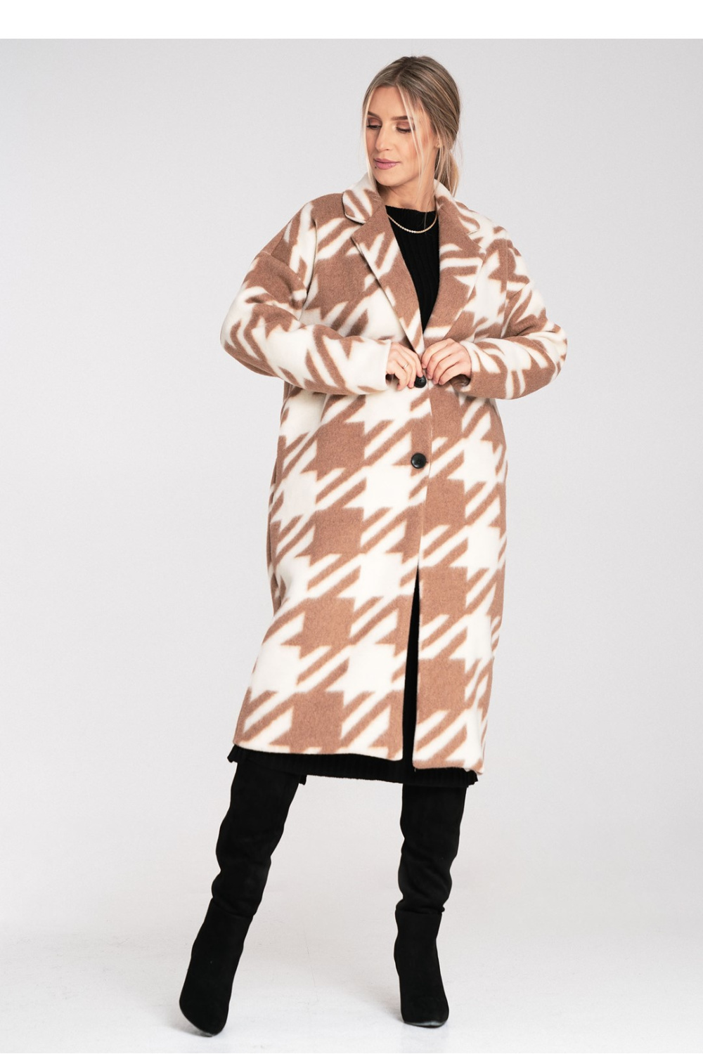 Women’s Coat Model M1112 Beige - Figl