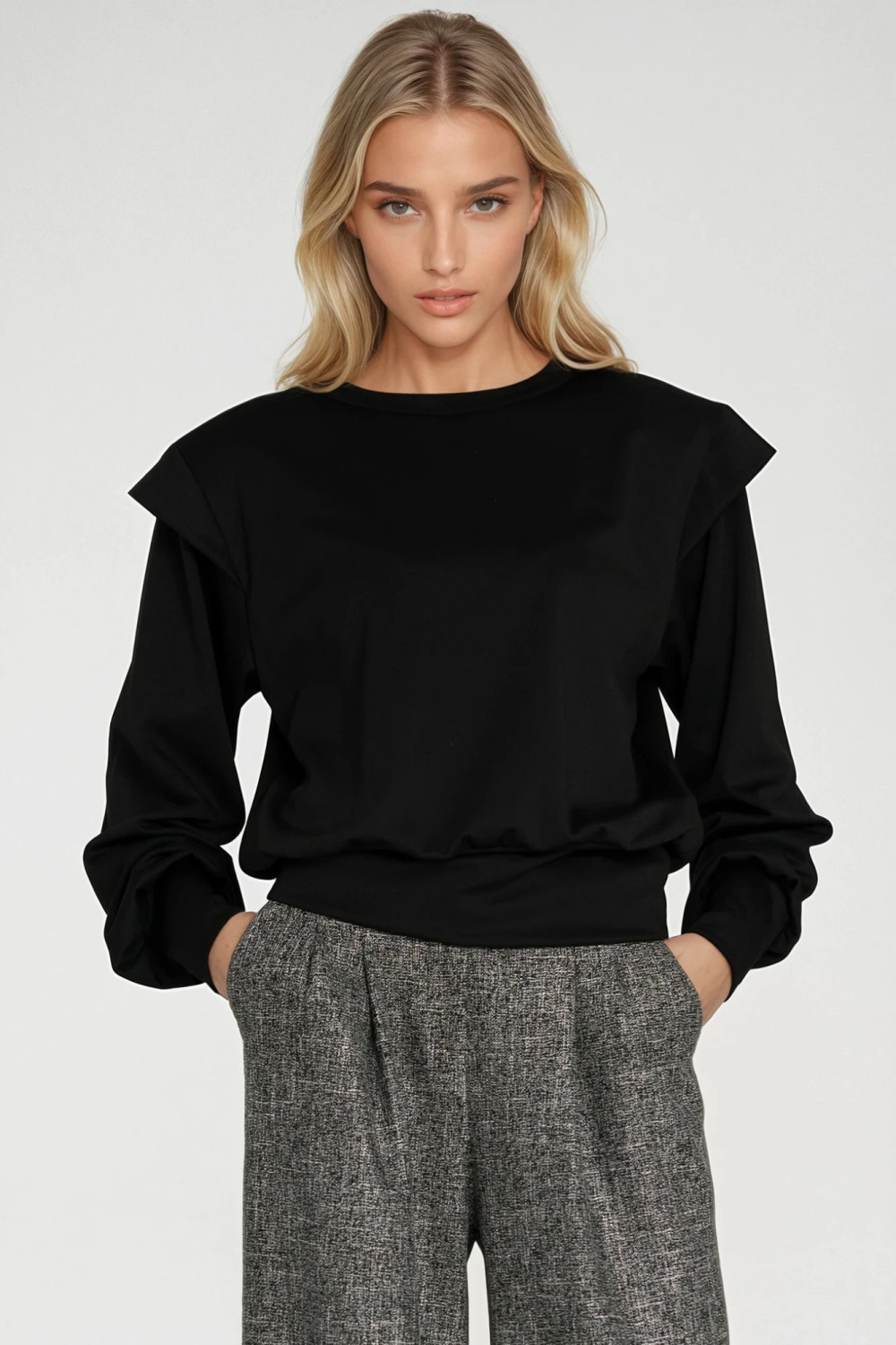 Sweatshirt with high ribbed trims BL10 Black - Nife
