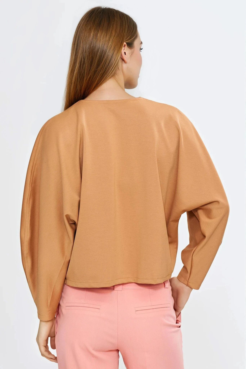 Oversized blouse with balloon sleeves B214 Carmel - Nife – vue 2