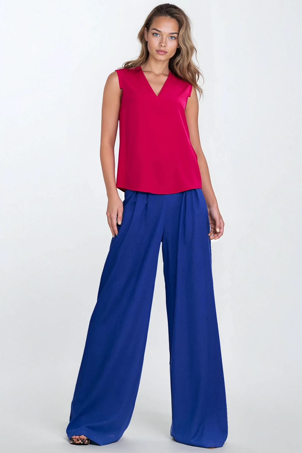 Sleeveless V-neck blouse B191 Fuchsia - Nife – Ansicht 2