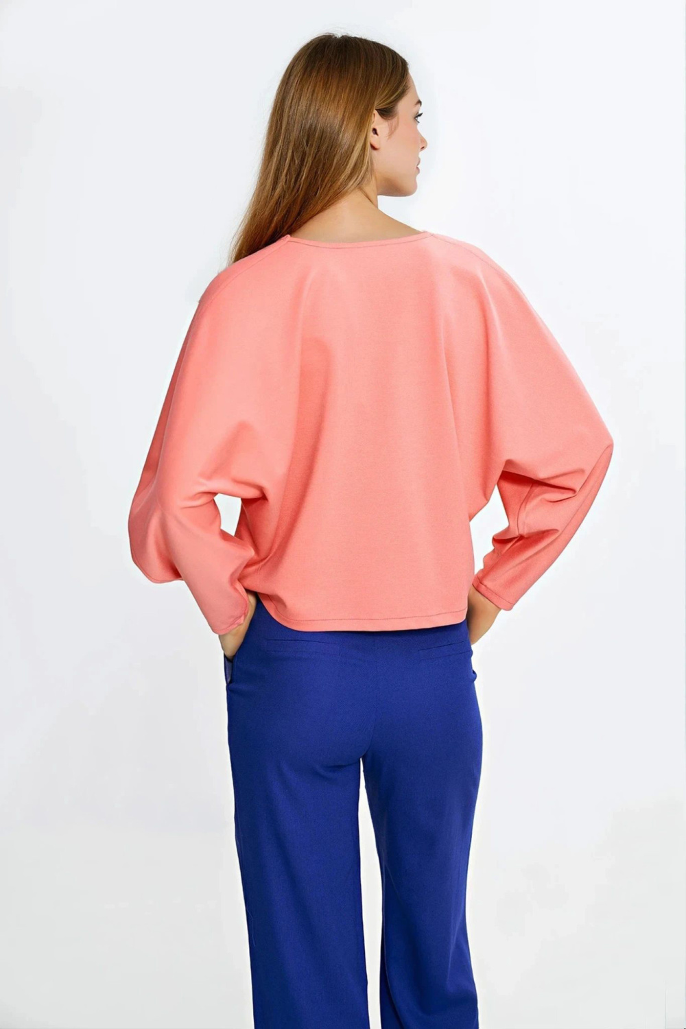 Oversized blouse with balloon sleeves B214 Coral - Nife – vue 2