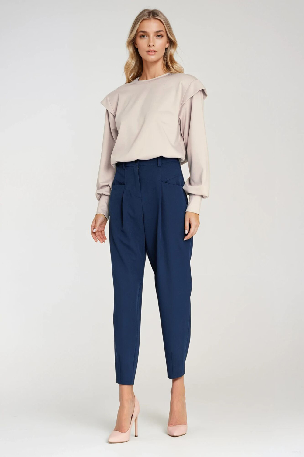 High-Cuffed Sweatshirt BL10 Beige - Nife