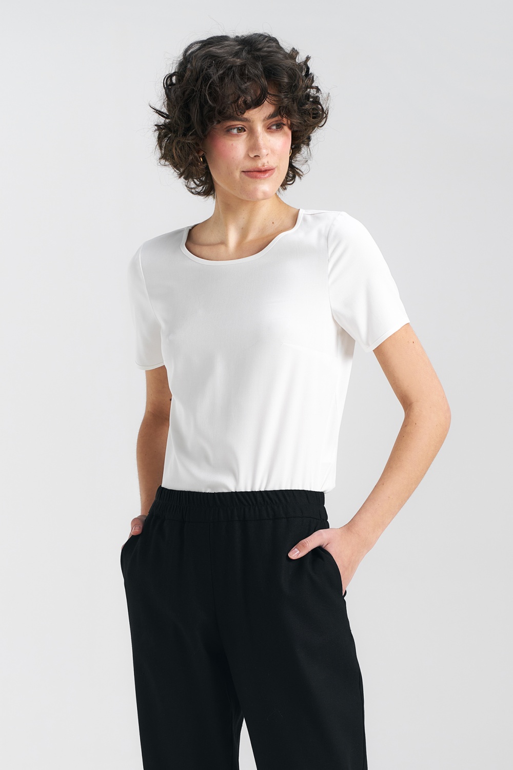 Basic short-sleeve top B160 Ecru - Nife – Ansicht 2
