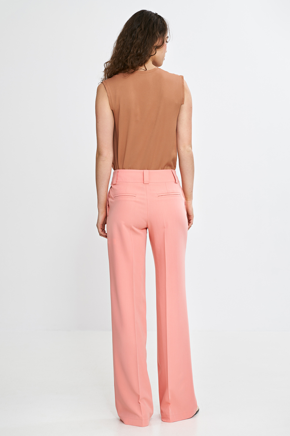 Wide-leg trousers with pressed crease SD112 Salmon - Nife – vista 2