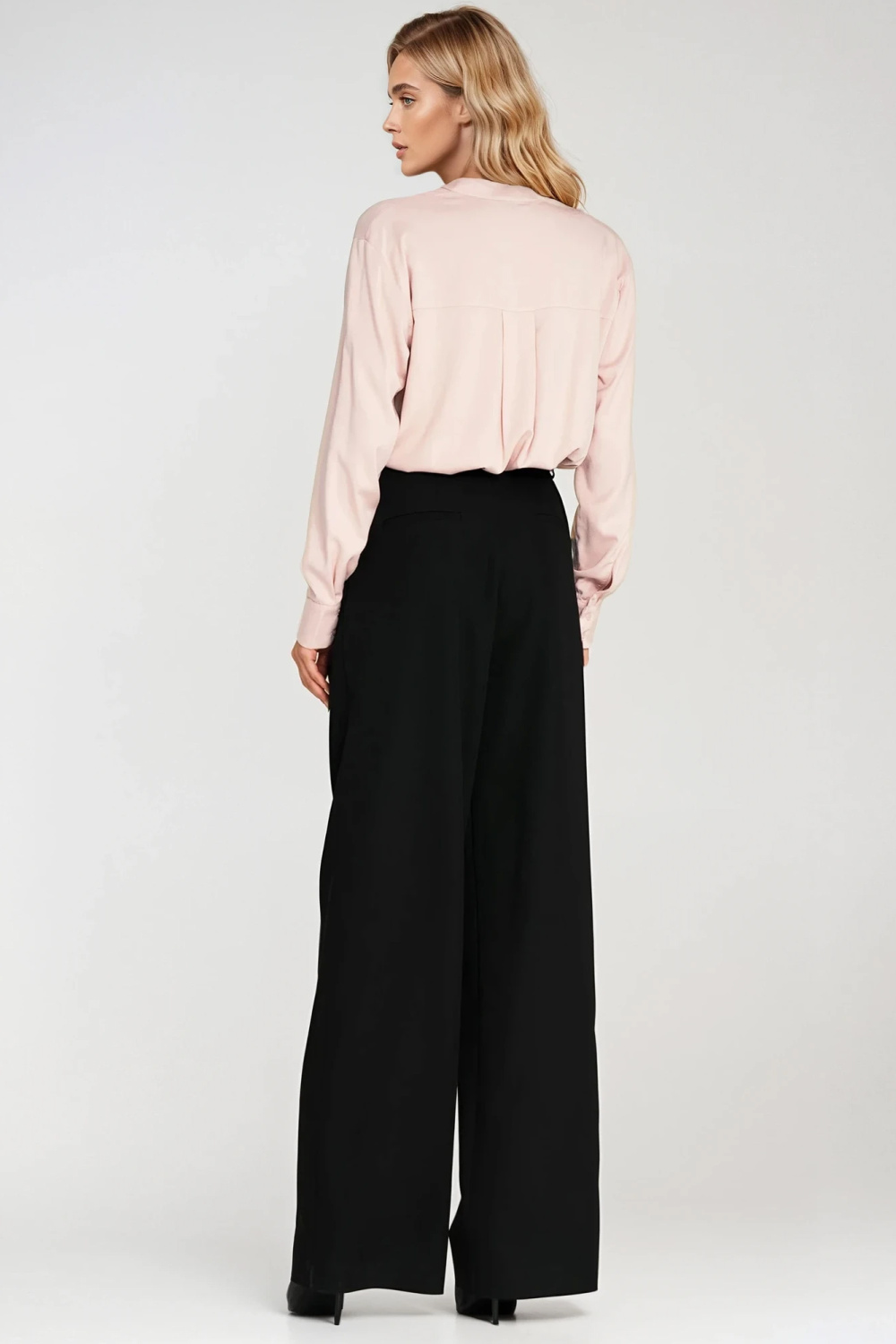 Wiskozowa bluzka polo ze stójką B194 Beige - Nife