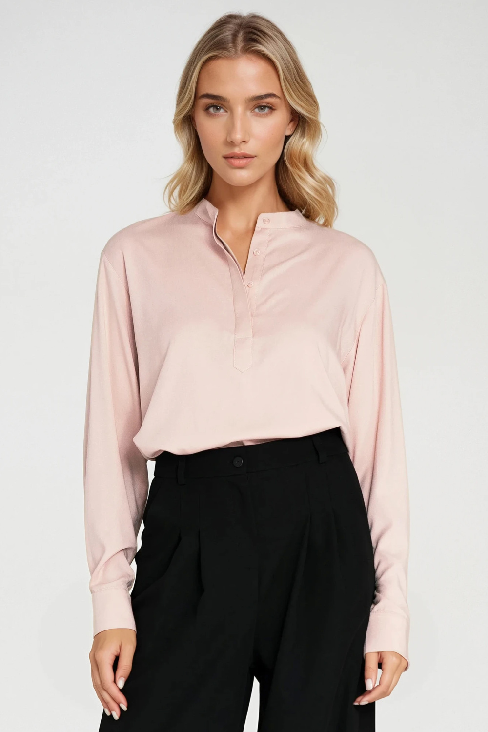 Wiskozowa bluzka polo ze stójką B194 Beige - Nife – widok 2