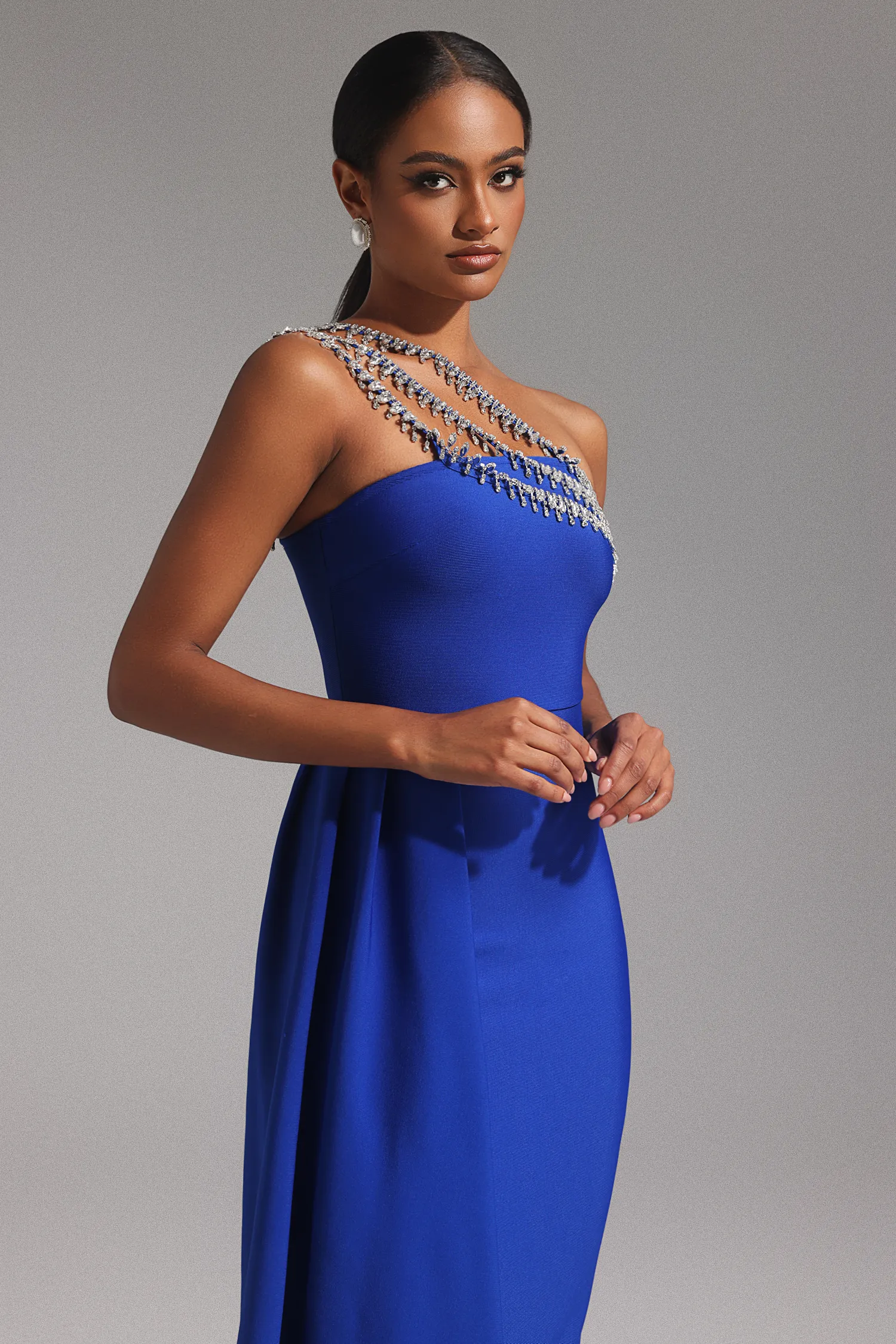 Robe Marcella