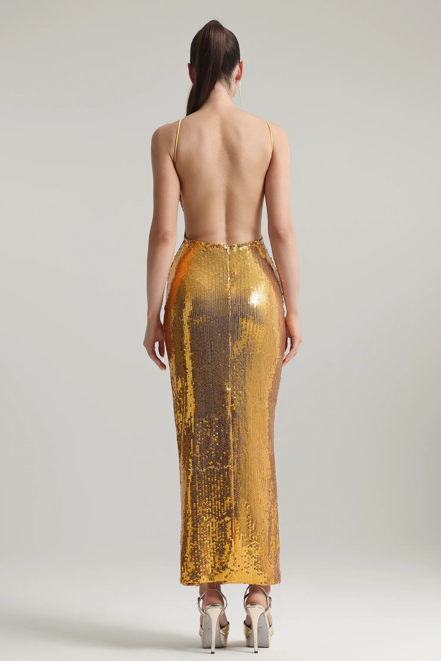 Robe Hazada Golden