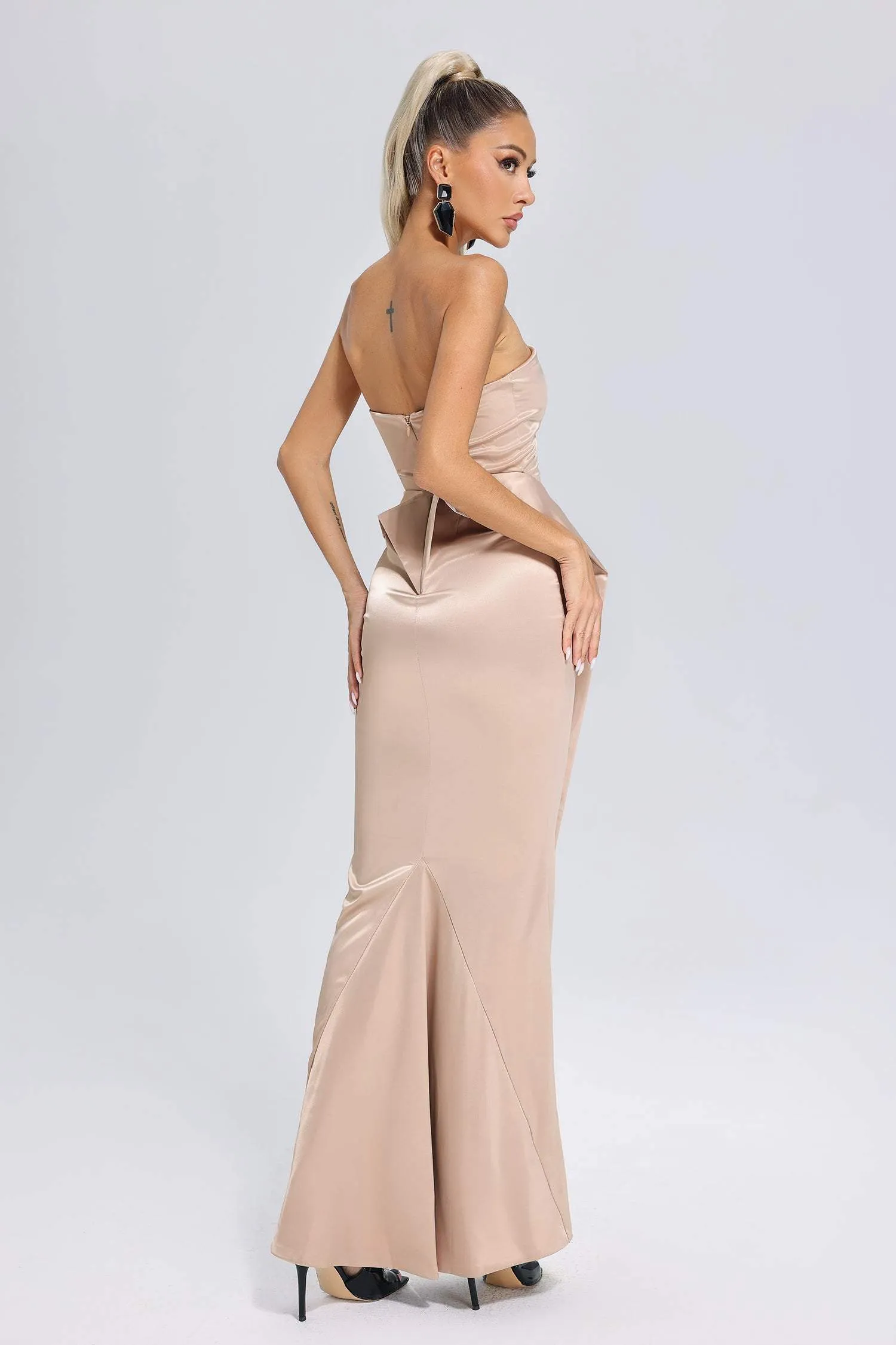 Kleid Reda Fishtail Tube
