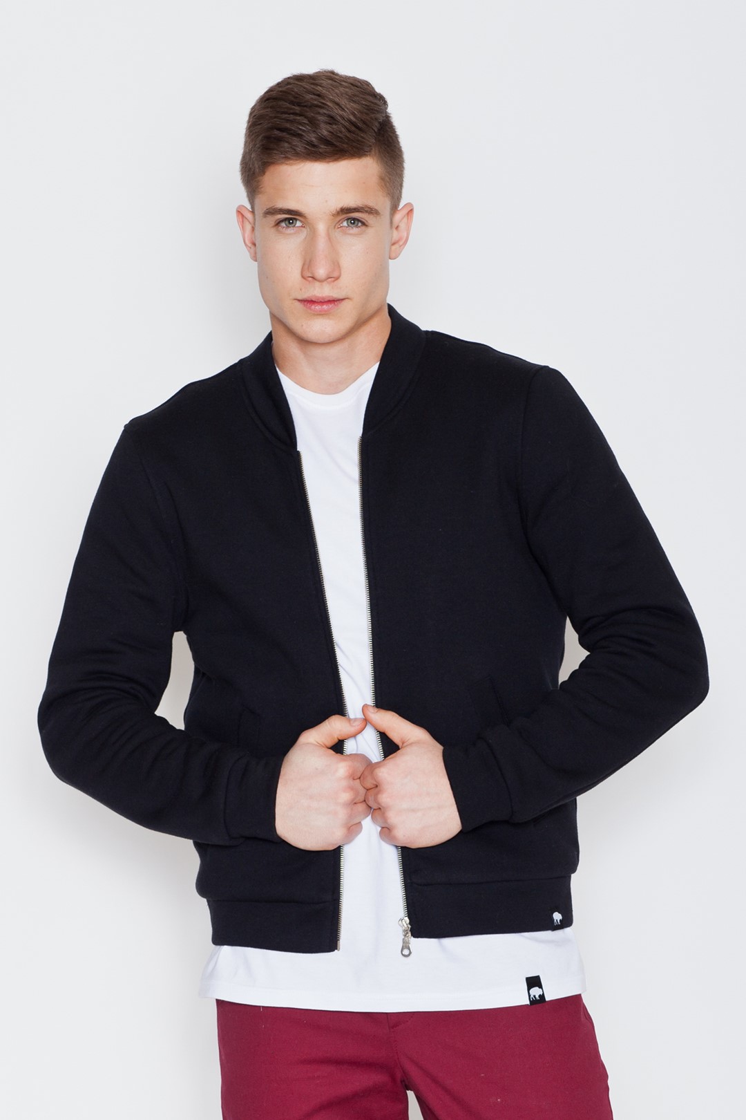 V004 Sweatshirt in Black