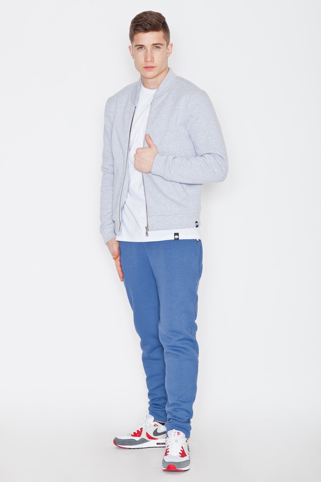 V004 Sweatshirt Grey