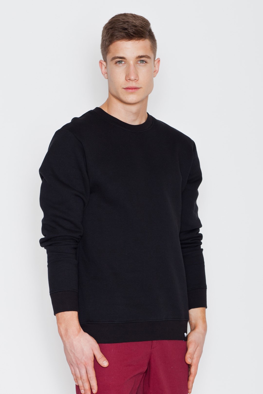 V005 Sweatshirt Black