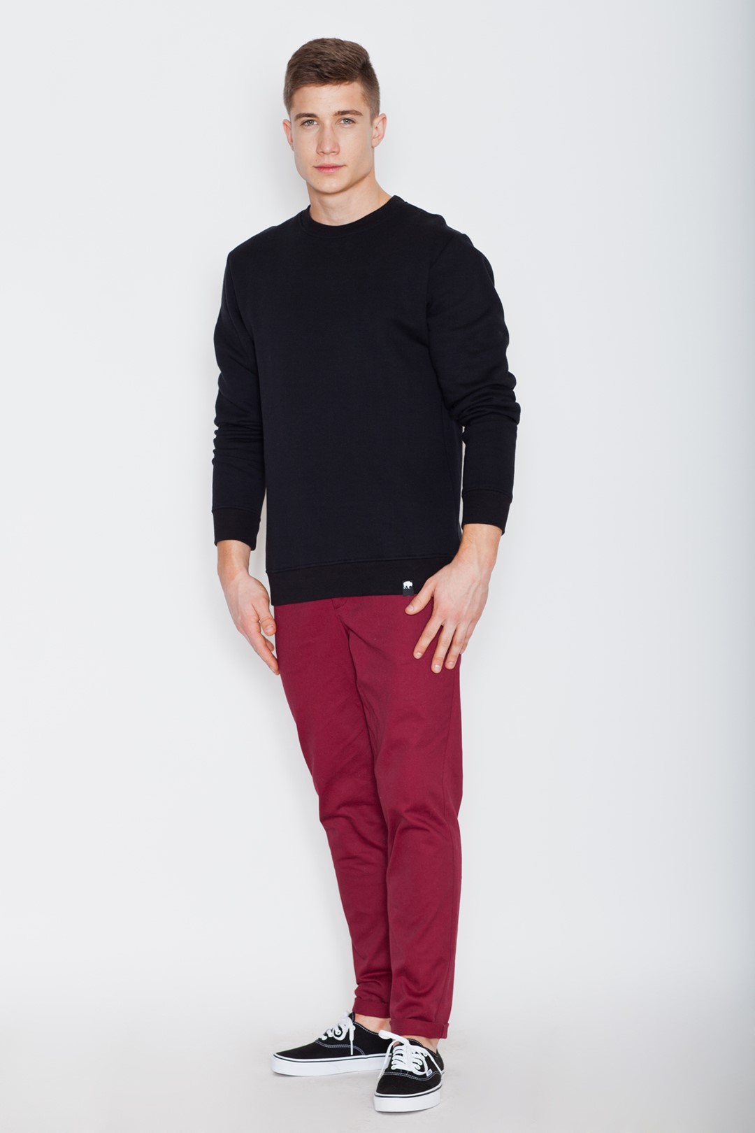 V005 Sweatshirt Black