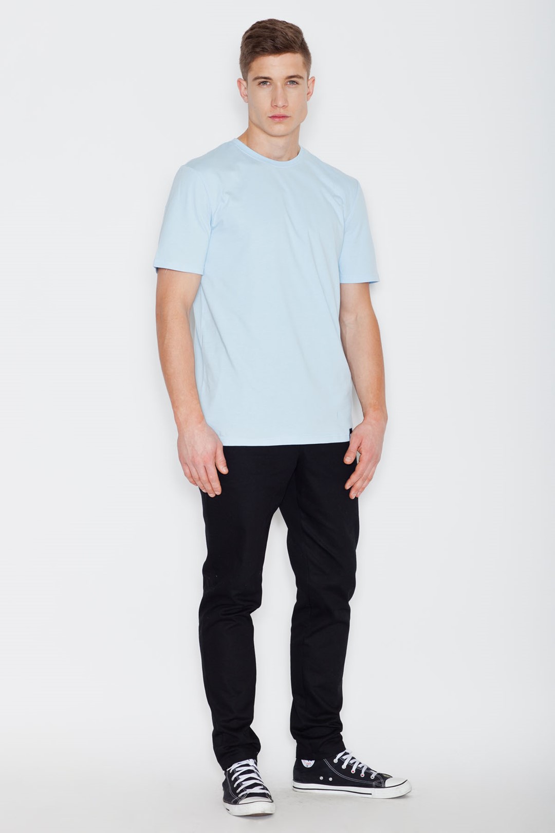 V001 T-shirt Light Blue