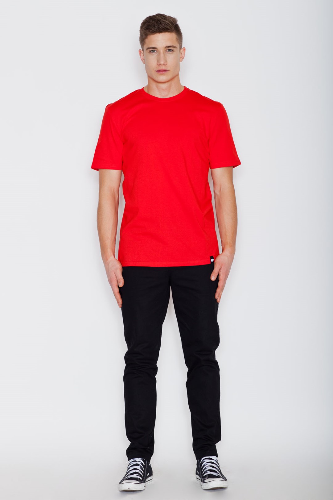 V001 T-Shirt Red