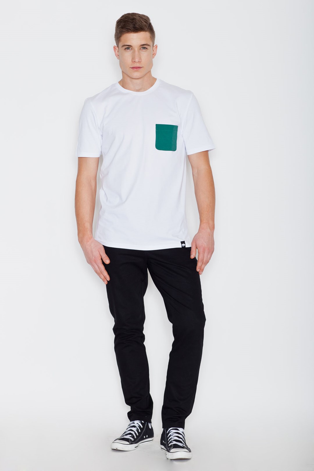 V002 T-Shirt White