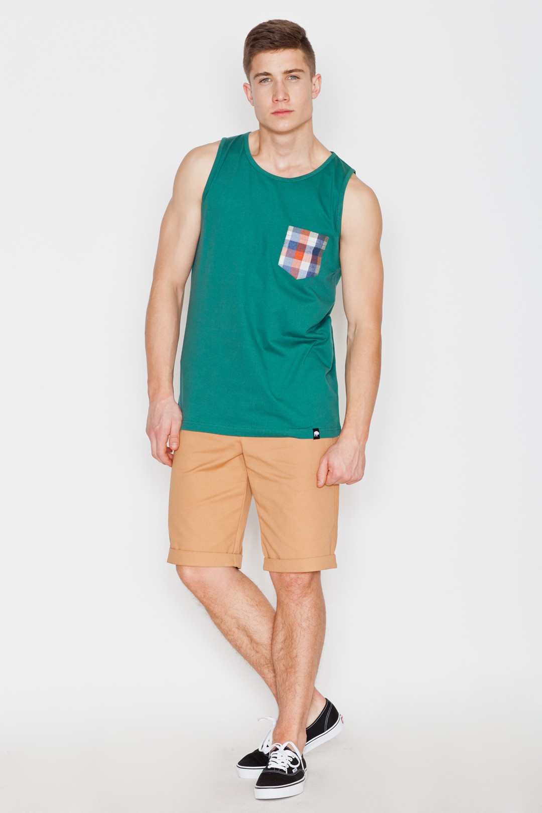 V021 T-Shirt Green