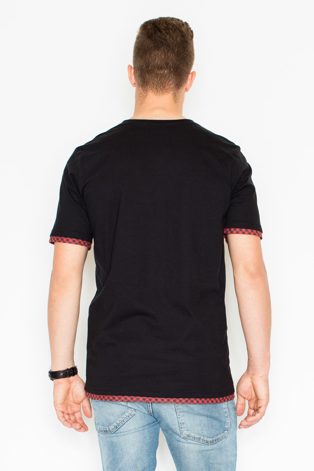 V032 T-shirt Black