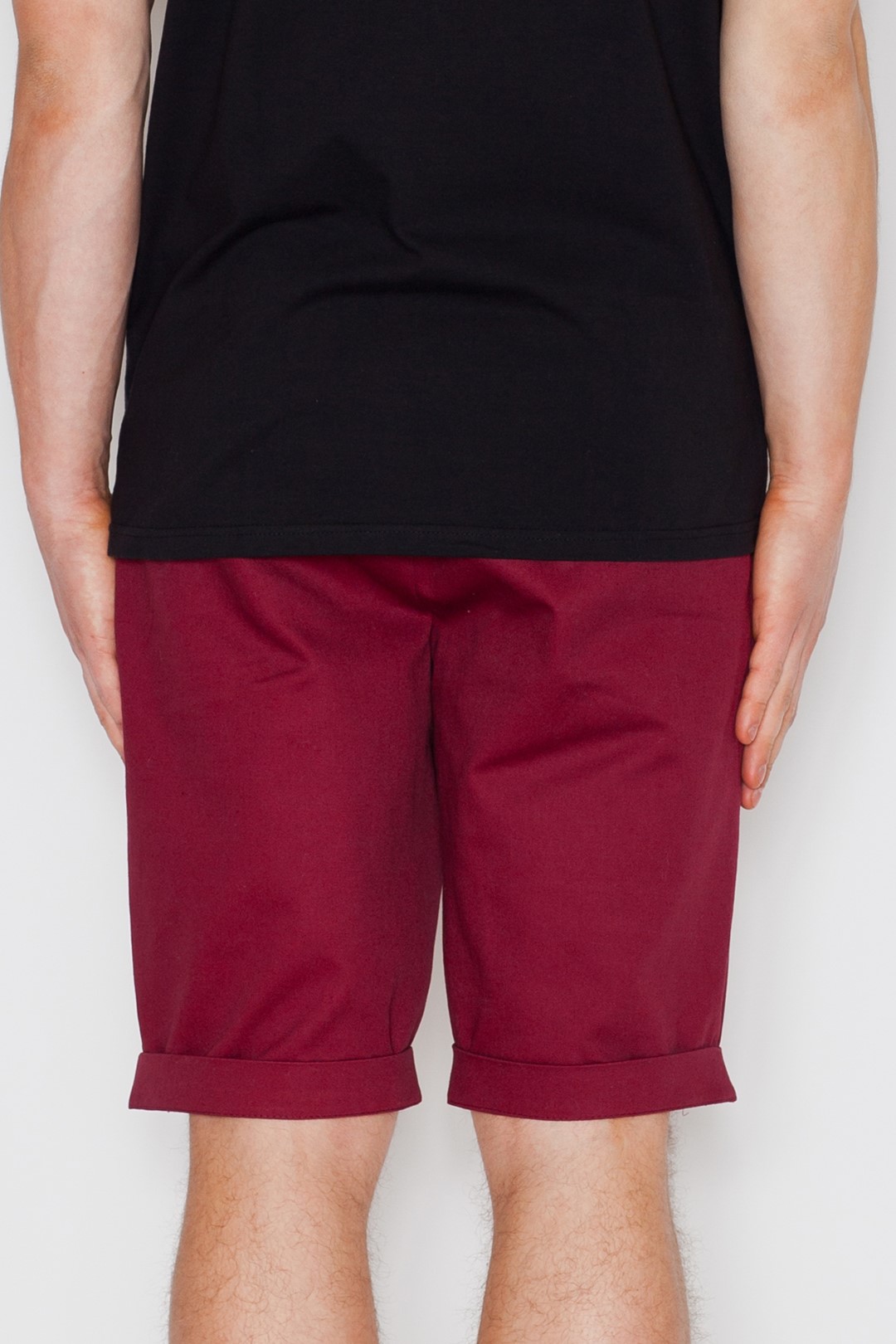 V022 Burgundy Shorts – vue 2