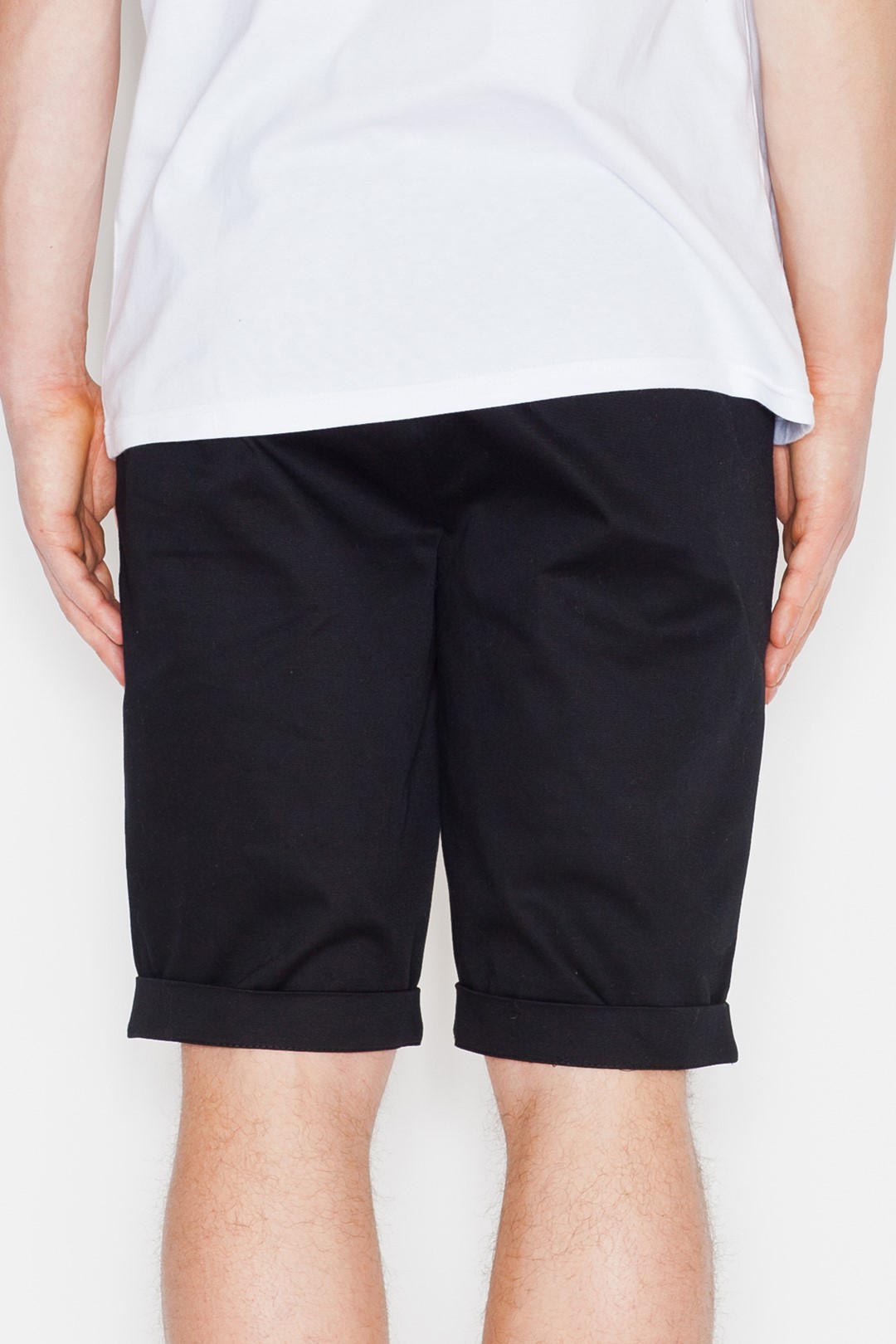V022 Shorts Black – vue 2
