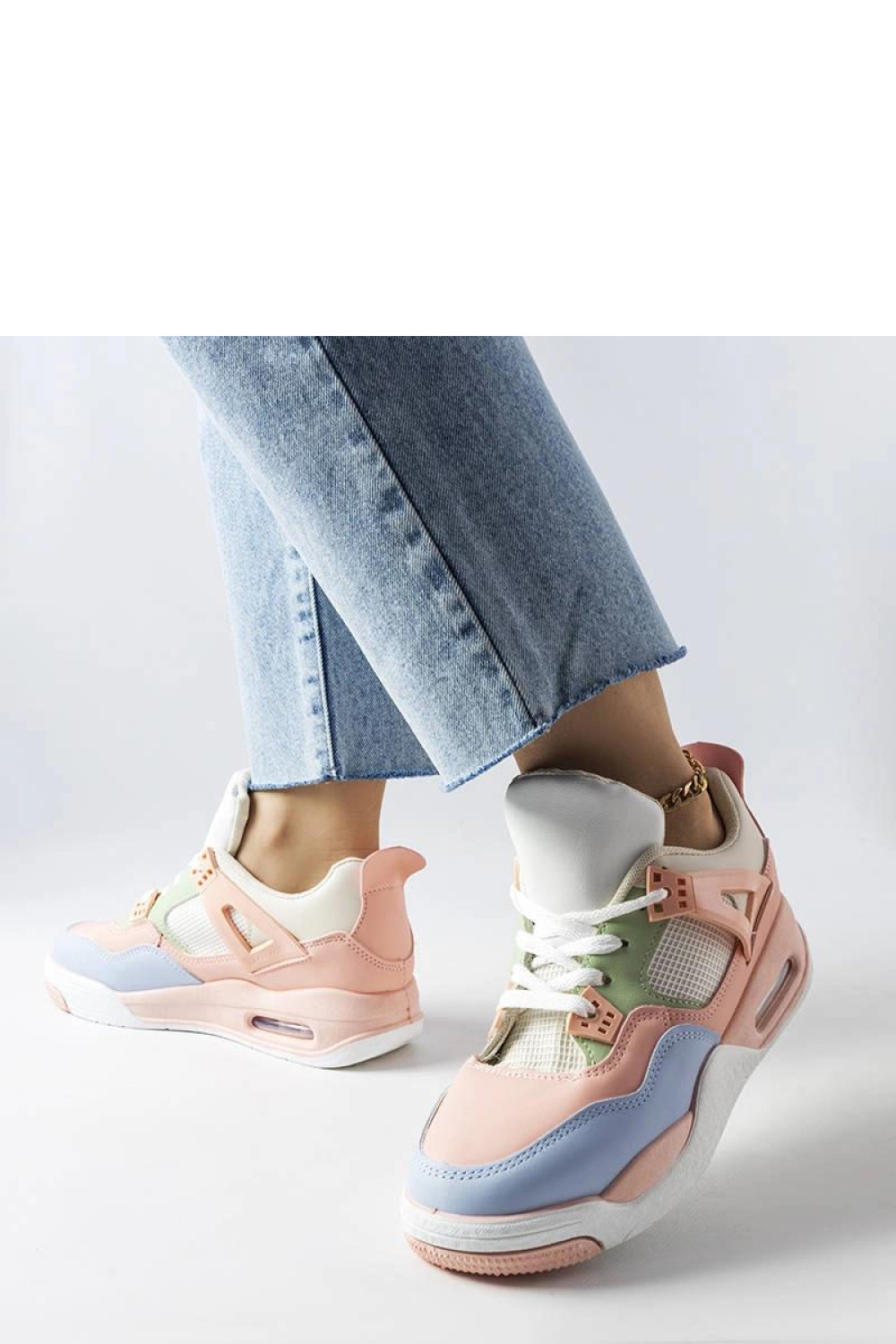 Różowe sneakersy z łączonych materiałów Malas - Solea – widok 2