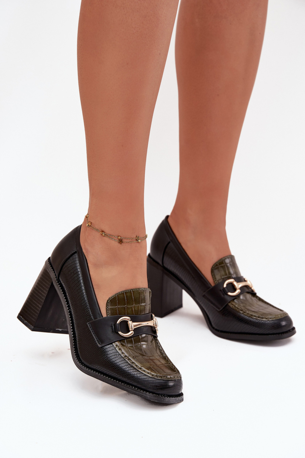 Novella C-881 Green/Black Loafers - Step in style