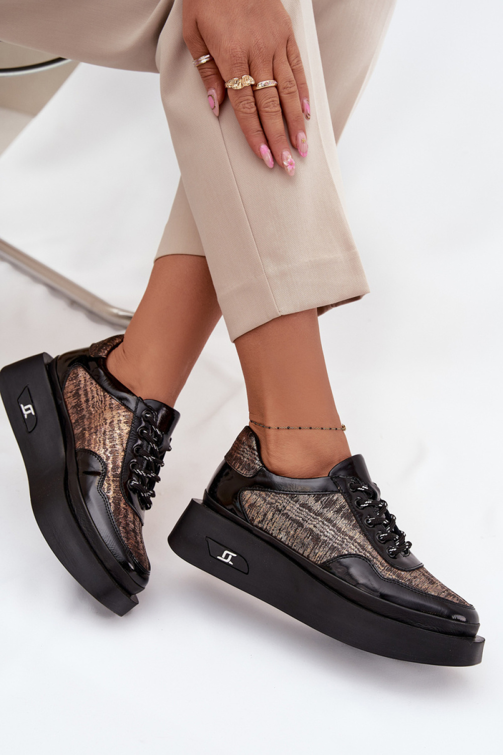 Artiker 57C2044 Black Lace-Up Shoes - Step in style