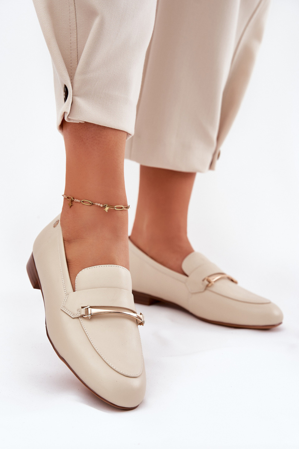 Maciejka K6809-04 Beige Loafers - Step in style