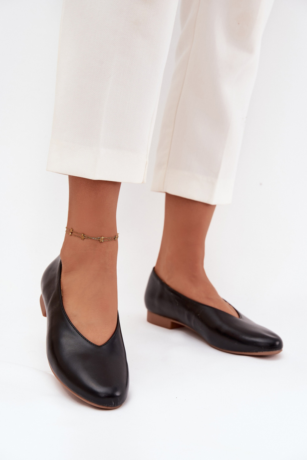 Olyssia Model 5927 Black Ballerinas - Step in style