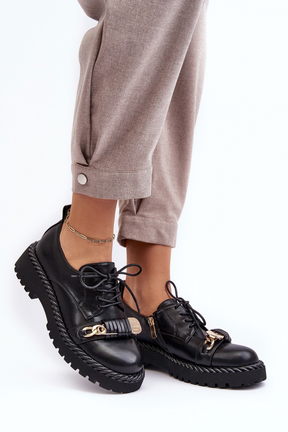 Loafers Model DA MR870-80 Black - Step in style