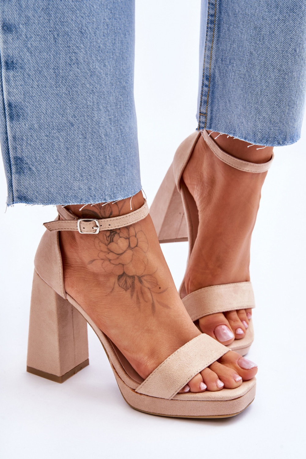 Merila LC-29 Beige Sandals - Step in style – vue 2