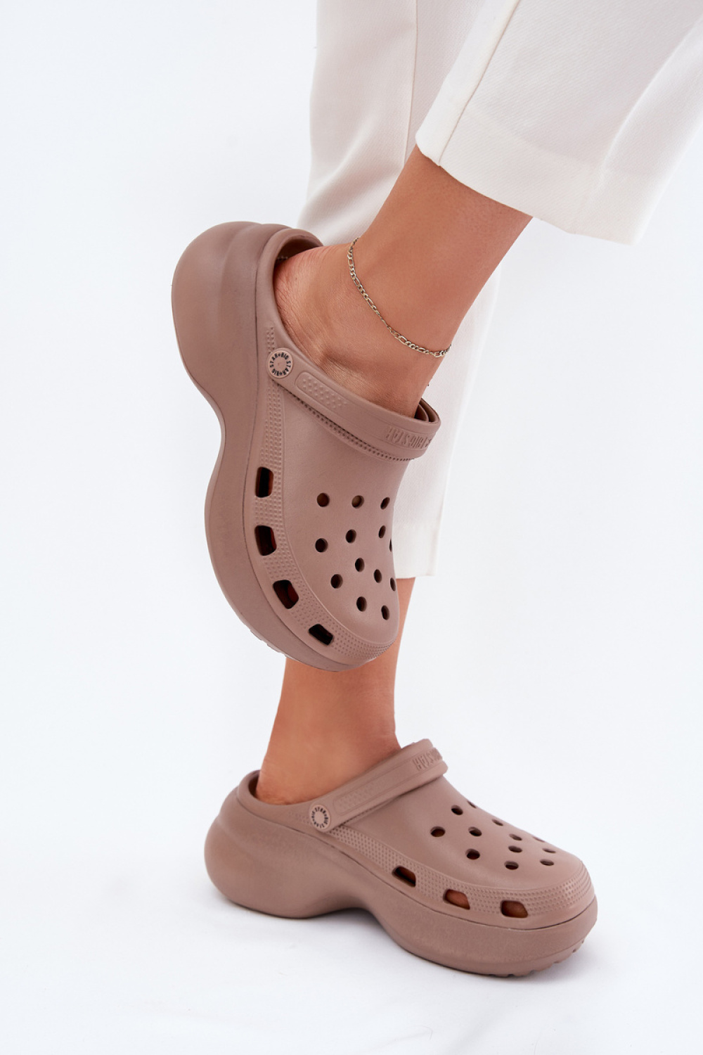 Sandał Klapki Model Big Star RR274A121 Dark Beige - Step in style – widok 2