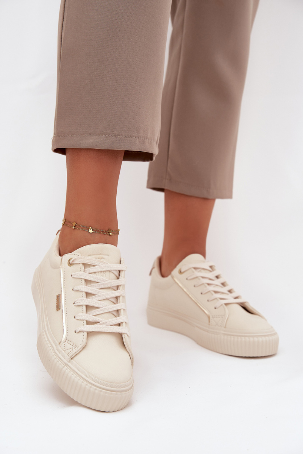 Buty Sportowe Model Big Star SS274027 Beige/Gold - Step in style