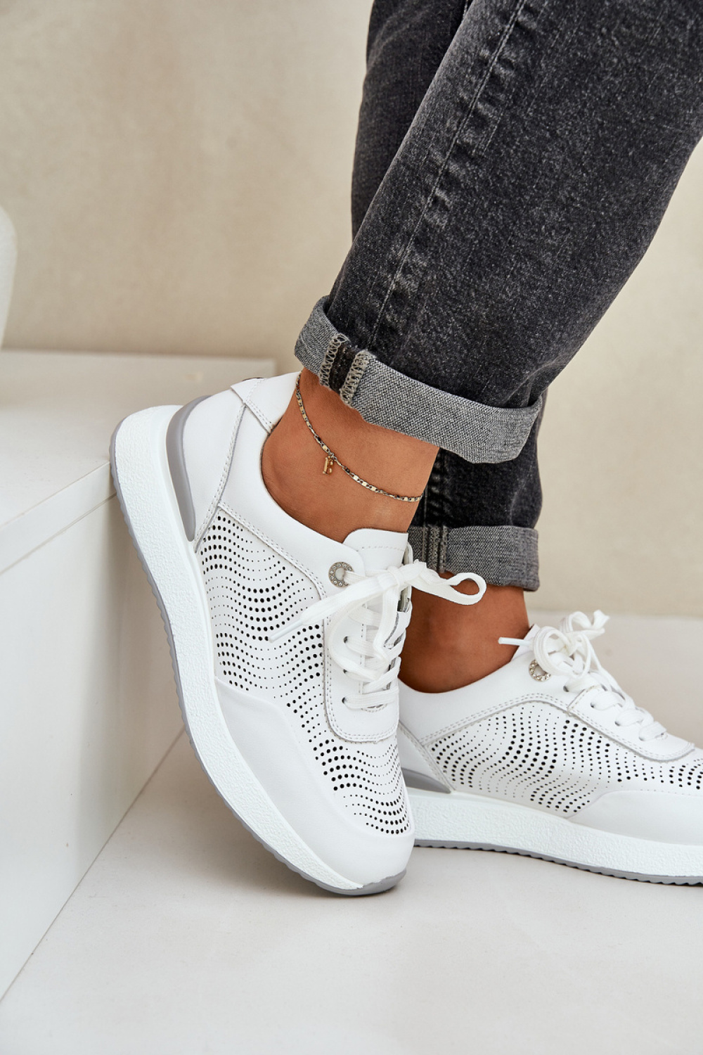 S.Barski LR51-551 White Sport Shoes - Step in style
